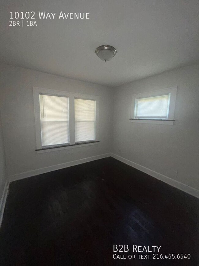 Building Photo - "Charming 2 Bed, 1 Bath Single Family Prop...