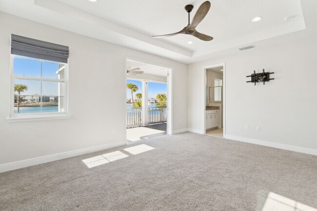 Building Photo - 401 Marquesa Cir