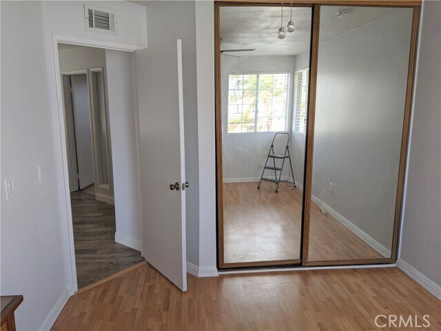 Building Photo - 15073 Cornflower Ct