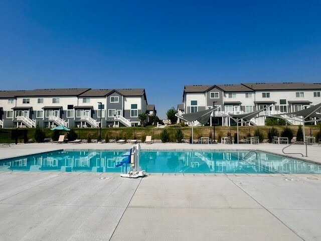 Building Photo - 3727 W 1530 N