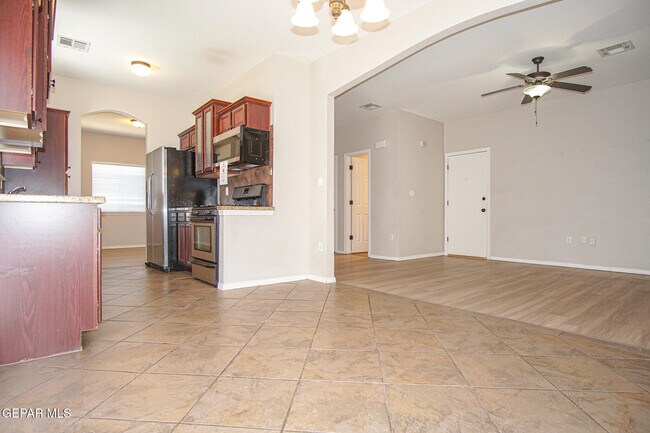 Building Photo - 3183 Diego Aidan Dr