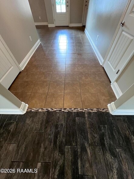 Building Photo - 100 Cautillion Dr