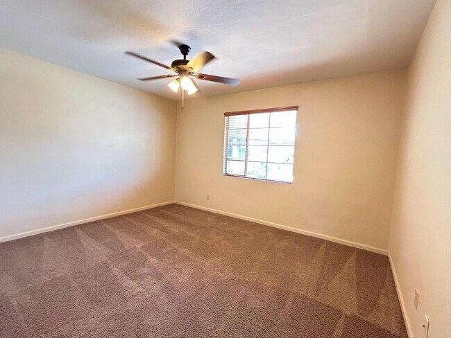 Building Photo - BEAUTIFUL RED BRICK HOME ON A LARGE CUL-DE...