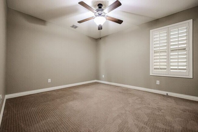 Building Photo - COMING SOON! Great Location!Stunning 6-bedroom Plus 7, 4.5-bathroom home located in Chandler