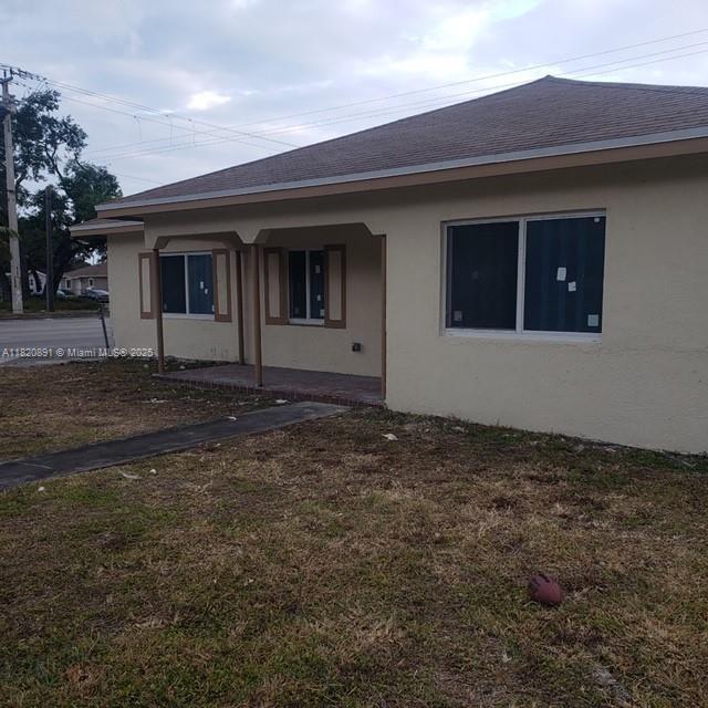 Primary Photo - 2200 NW 155th St