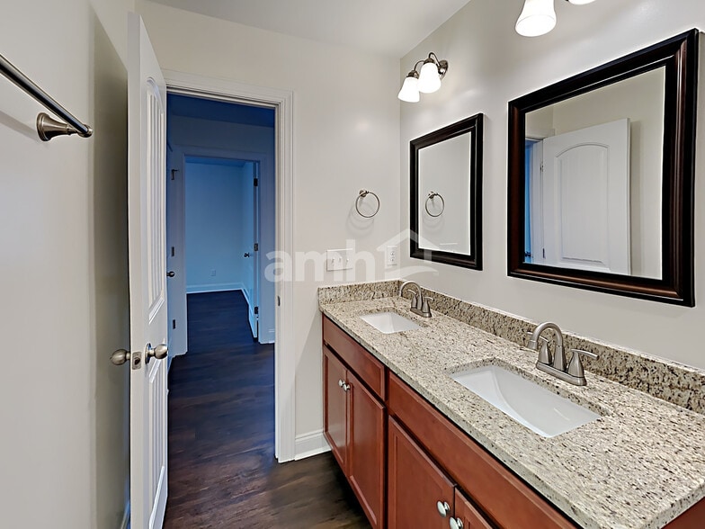 Building Photo - 3537 Eastern Branch Road