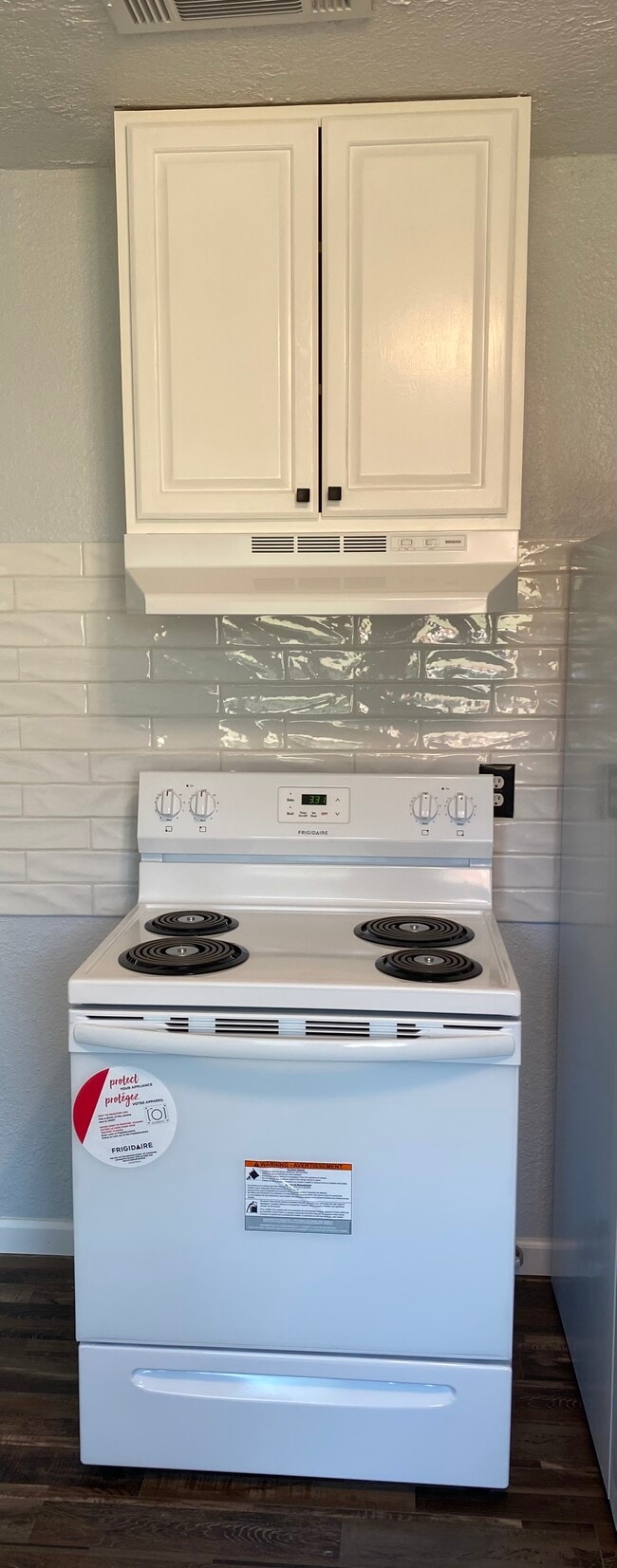 Building Photo - 508 Hickory St