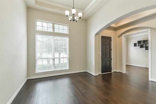 Building Photo - 4511 Sanctuary Halls Dr