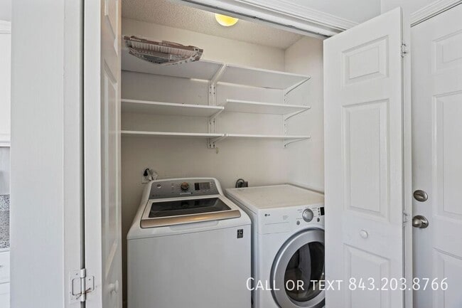 Building Photo - 106 Donovan Ct