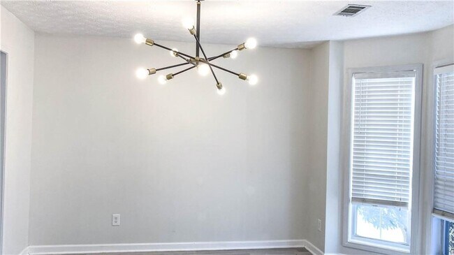 Building Photo - 570 Sterling Pointe Ct NW
