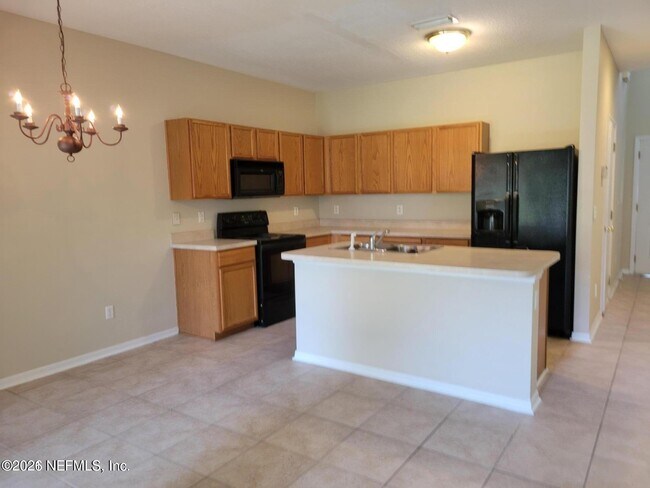 Building Photo - 545 Dry Branch Way