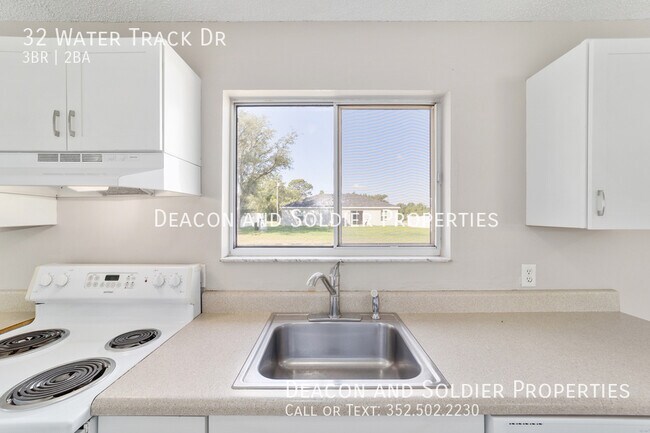 Building Photo - 32 Water Track Dr