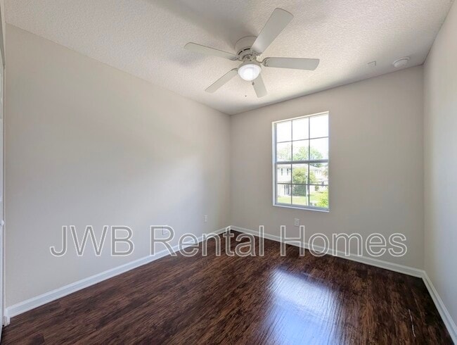 Building Photo - 6502 Timmerman Ct