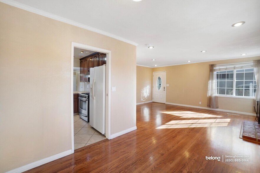 Building Photo - 663 Los Padres Blvd