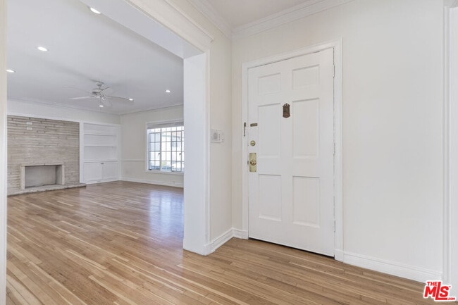 Building Photo - 9756 W Olympic Blvd