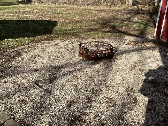 Building Photo - 155 Seymour Ave