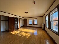 Building Photo - Stephens Properties 1325