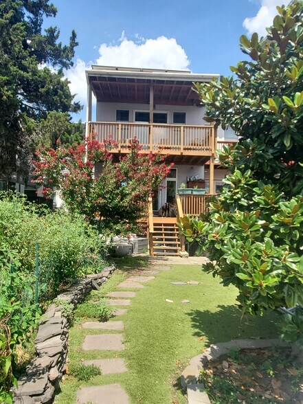 view of house from behind - 714 Kenyon St NW