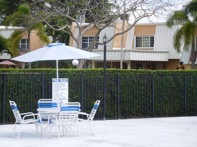 Building Photo - 3686 W Citrus Trce