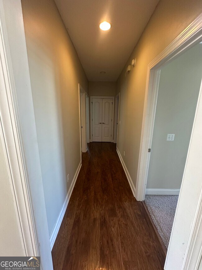 Building Photo - 39 Coastal Walk