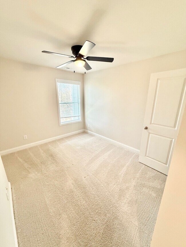 Building Photo - 5171 Mintworth Cmns Dr