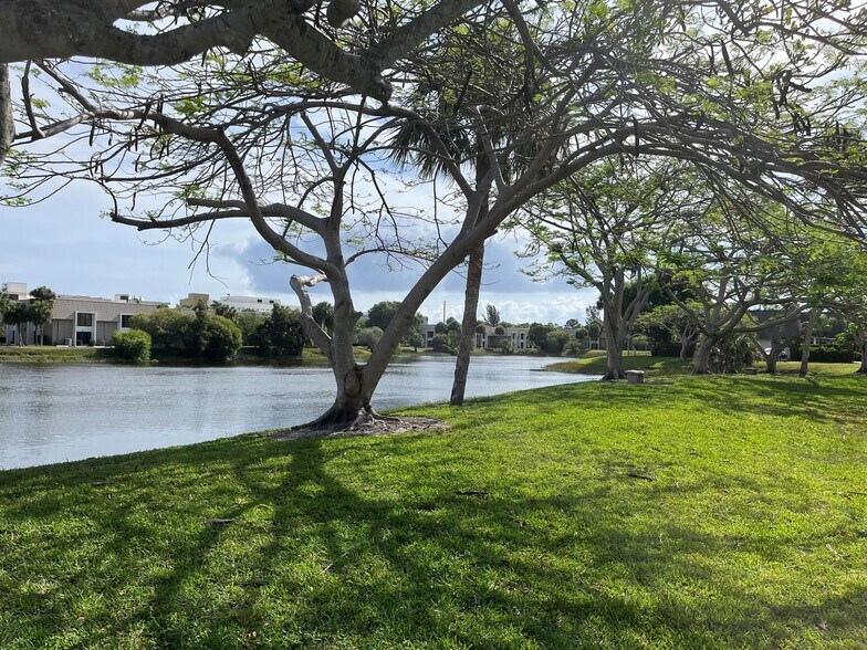 Building Photo - 326 Jupiter Lakes Blvd