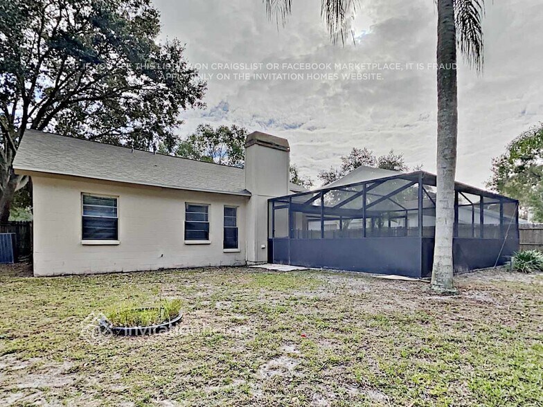 Building Photo - 12111 Wildbrook Dr