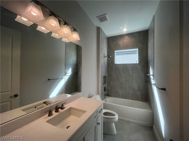 Building Photo - 4062 Aquila Pl