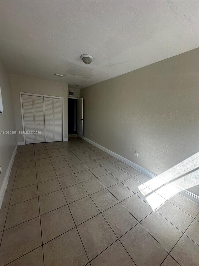 Building Photo - 237 NW 55th St