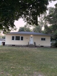 Building Photo - 1916 S Stockman Rd