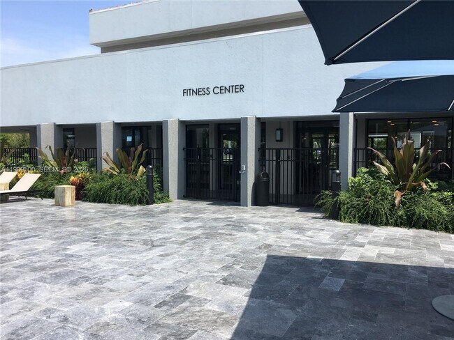 Building Photo - 10110 Boca Entrada Blvd