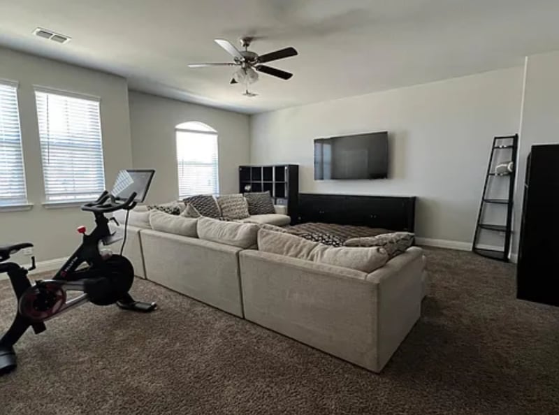 Building Photo - 14820 Complacent Way