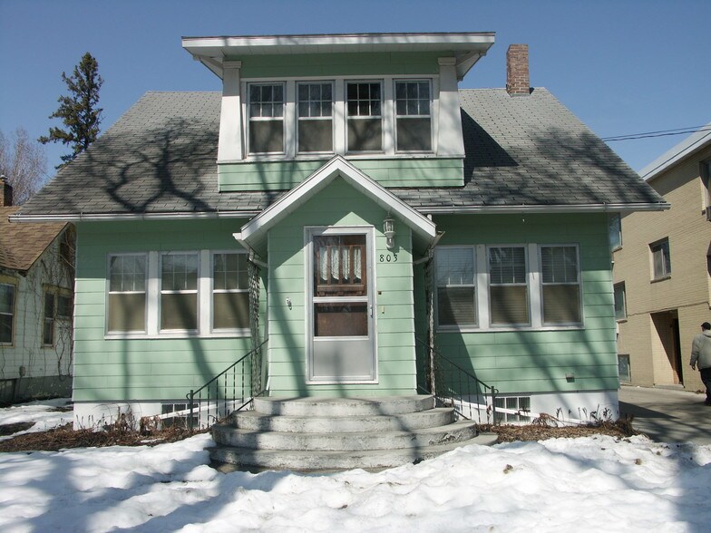 Primary Photo - 803 10th Ave N