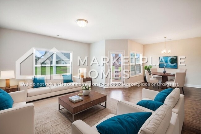 Building Photo - 16580 Demi Dr