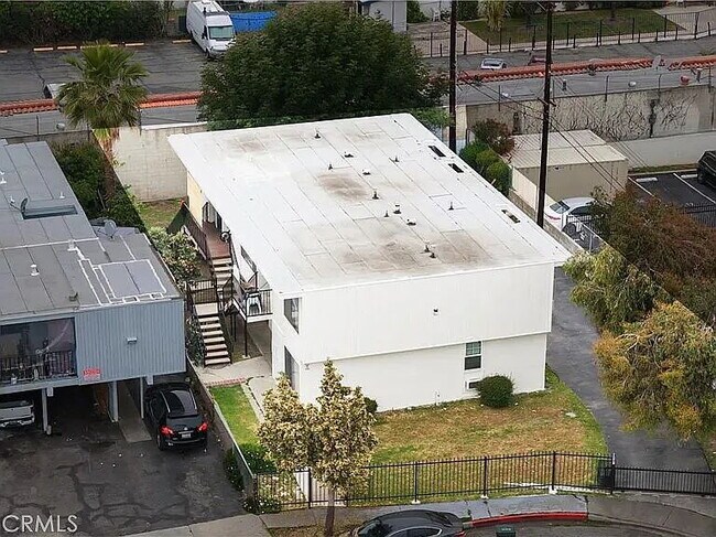 Building Photo - Charming 1-Bedroom Apartment in Convenient Azusa Location