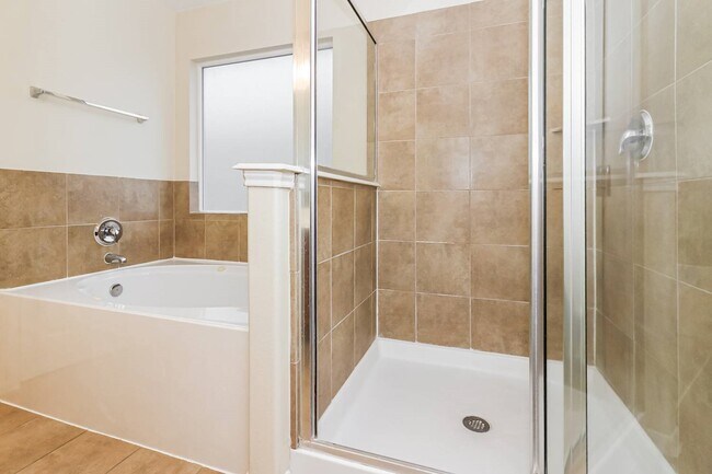 Building Photo - 5806 Le Carpe Plantation Ct