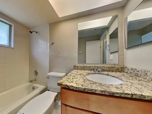 Building Photo - 3710 Coppertree Cir