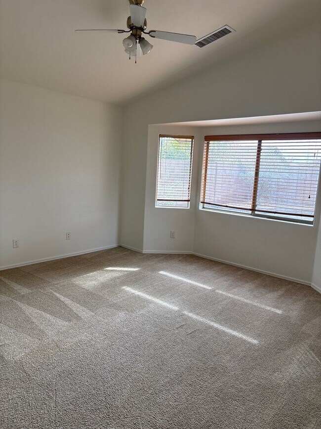 Building Photo - Home For Rent- Sunset Vista