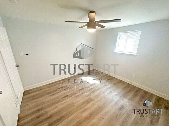 Building Photo - 9712 Bustleton Ave