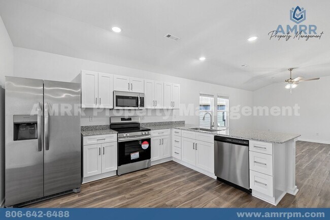 Building Photo - New Beginnings Start At AMRR: $1299/MO OFF RENT FOR THE FIRST 3 MONTHS