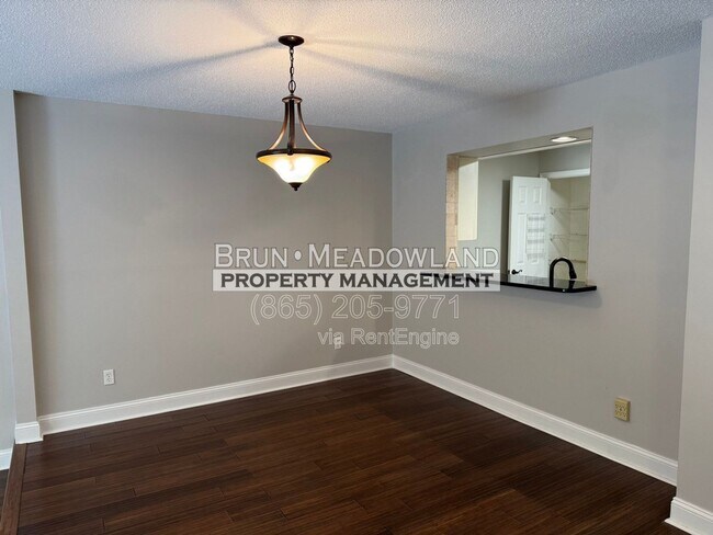 Building Photo - 10427 Raven Brook Ln
