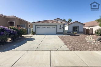 Building Photo - 3Bed/2Bath House at AZ-101 Loop/75th Ave! Ready for Immediate Move-In! -- HOME OFFICE!