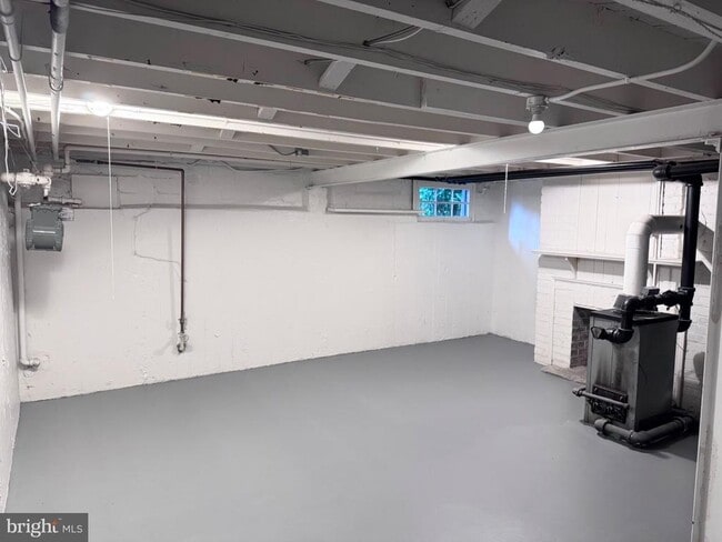 Building Photo - 4417 Volta Pl NW