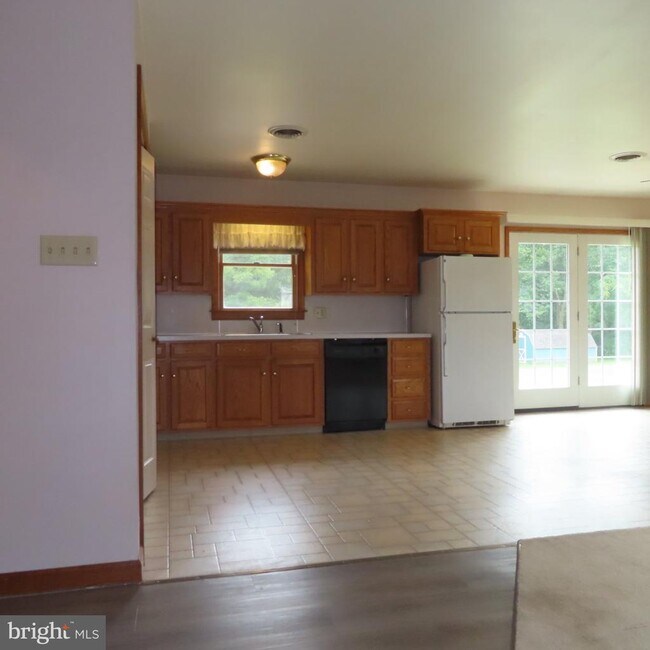 Building Photo - 14108 Timothy Dr