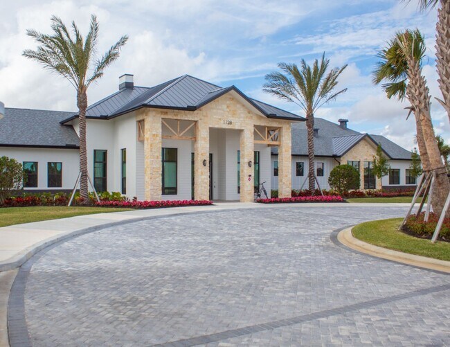 Building Photo - 2322 Antarus Dr NW