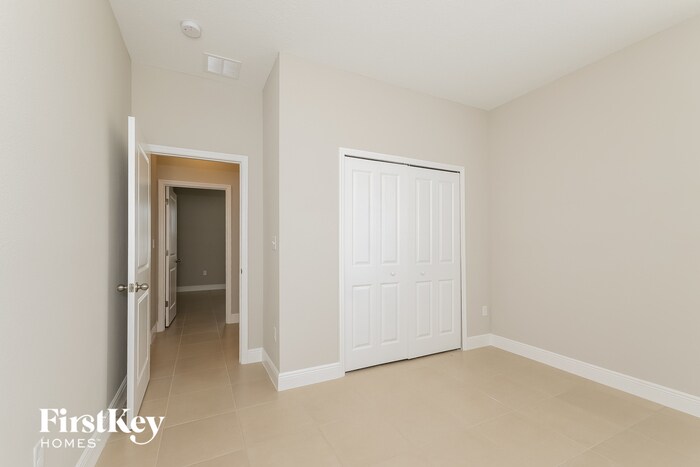 Building Photo - 222 Big Sioux Dr
