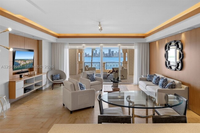 Building Photo - 5245 Fisher Island Dr