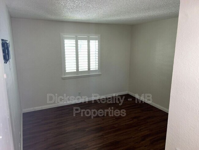 Building Photo - 7680 Bluestone Dr