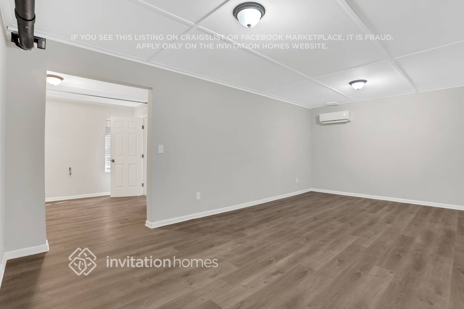 Building Photo - 4150 Hillsborough Dr SW