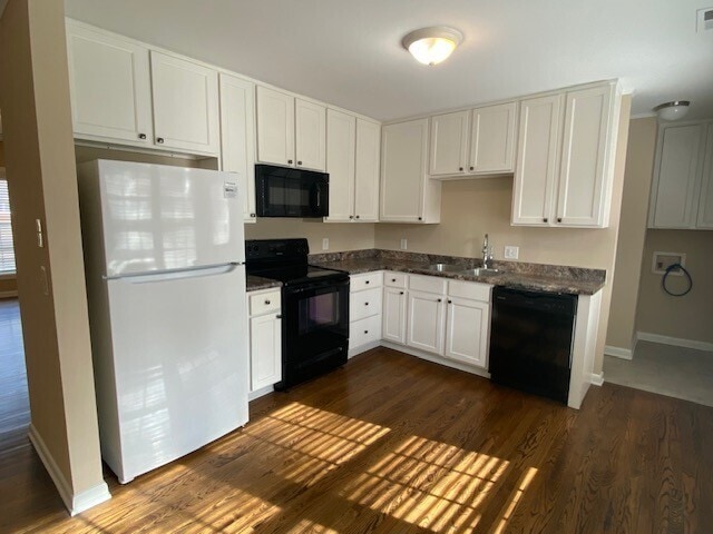 Building Photo - 103 W Stevens St